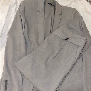 Gray Giani Bini women’s suit